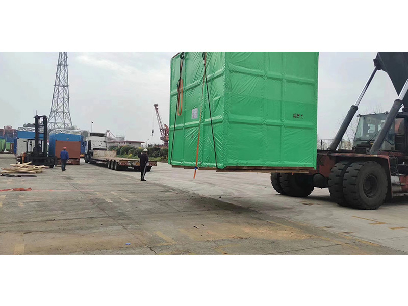 出(chū)口重型真空防雨(yǔ)包裝